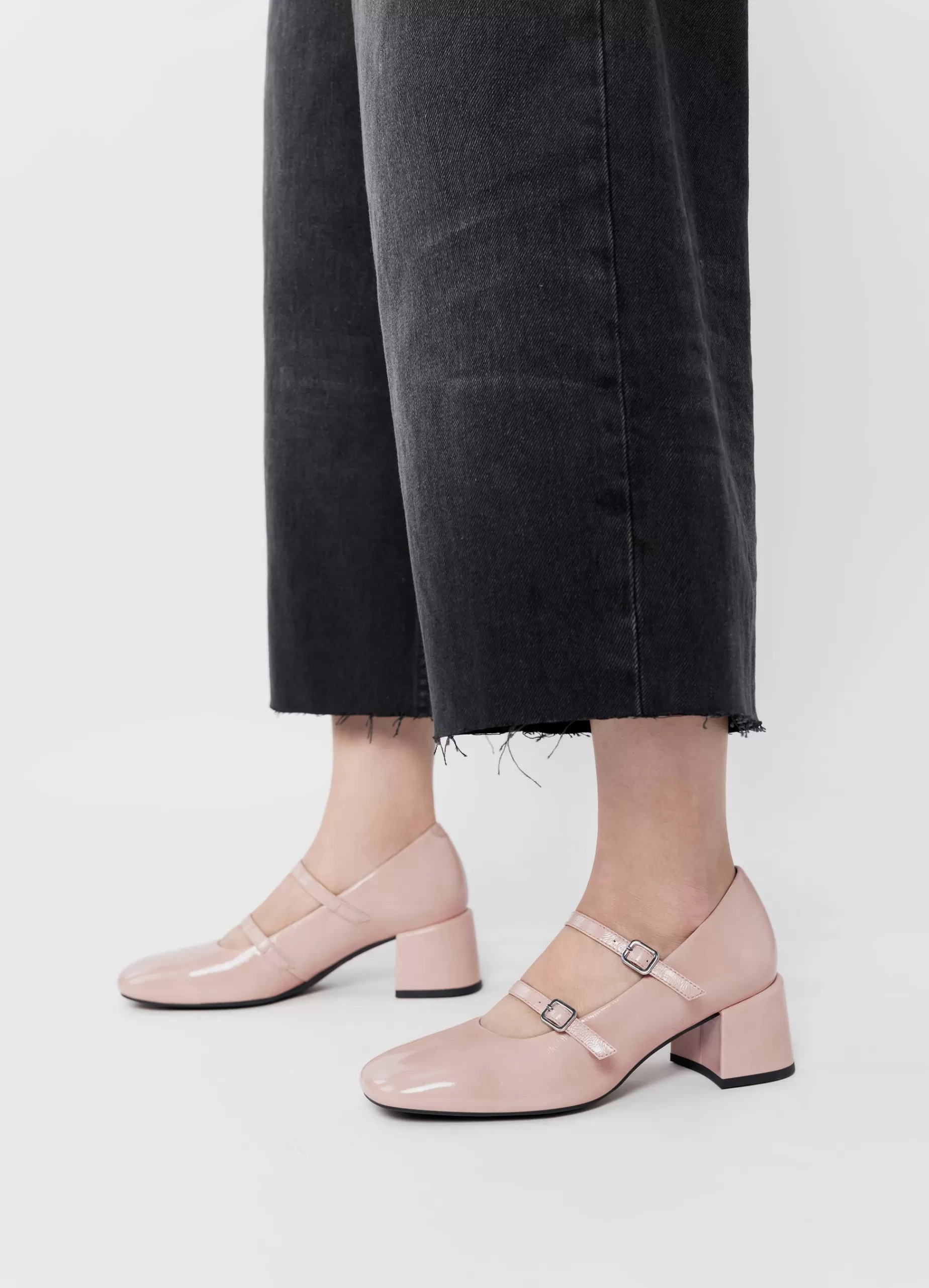 Vagabond ADISON PUMPS