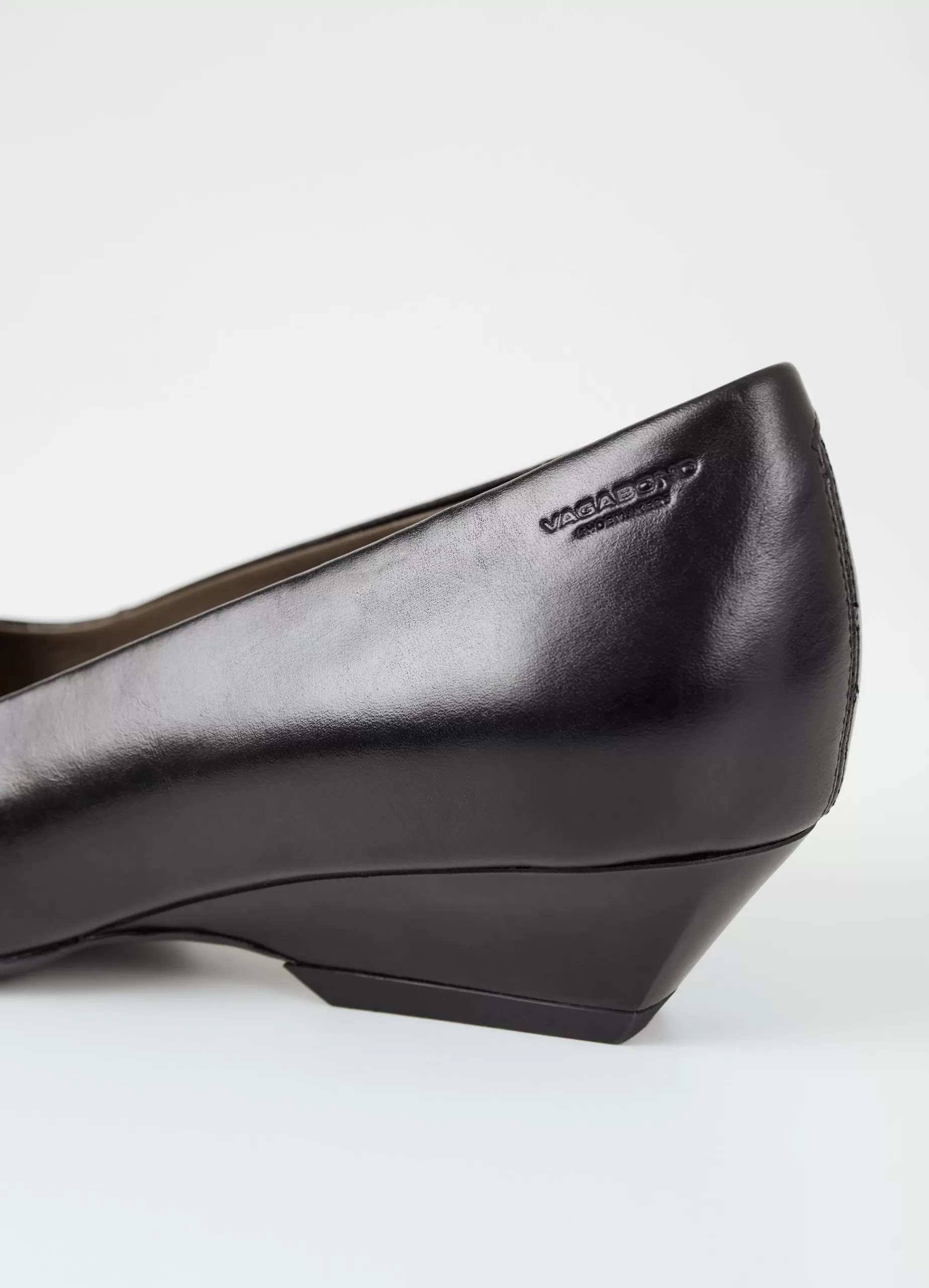 Vagabond SONYA PUMPS