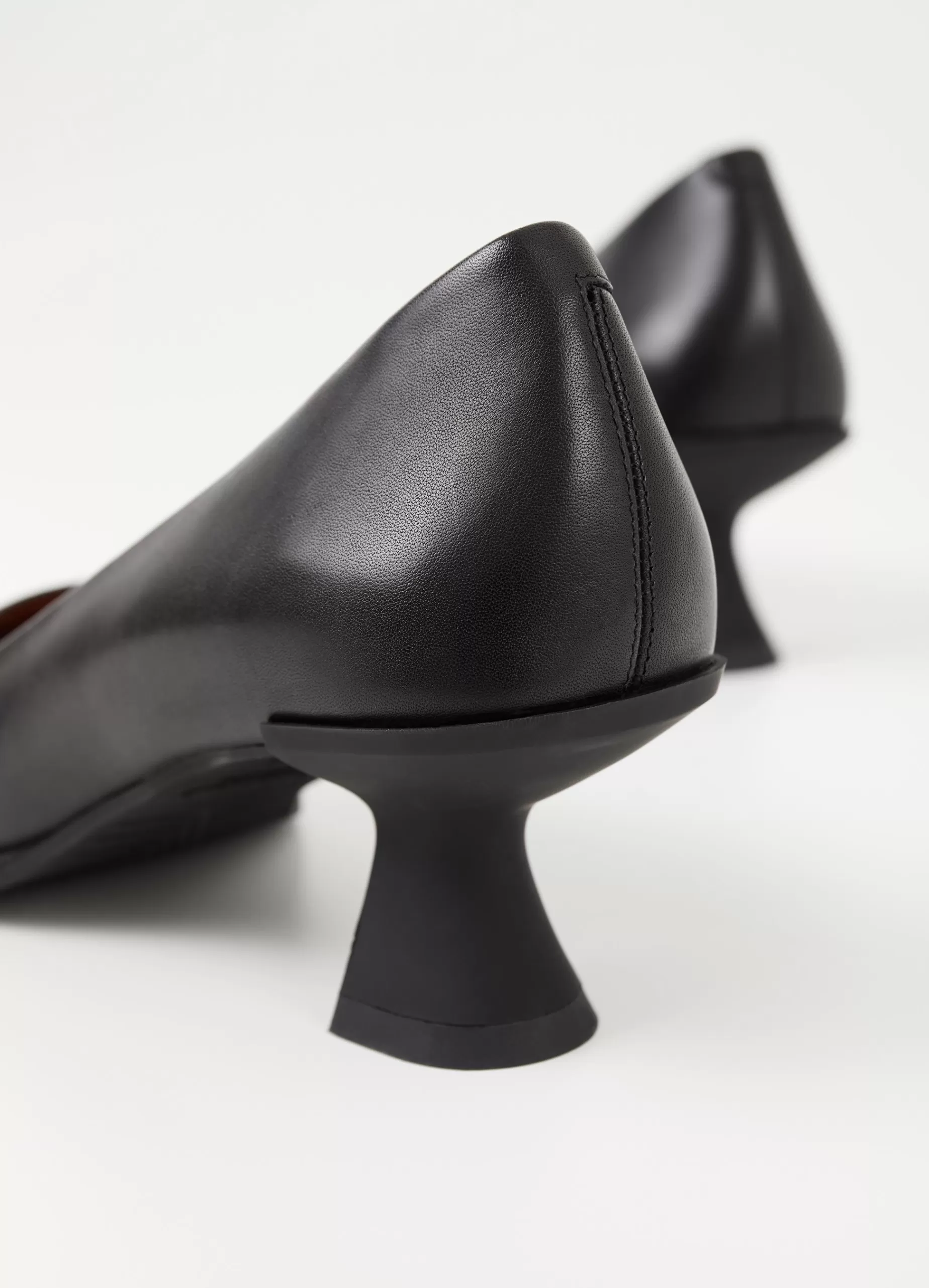 Vagabond TILLY PUMPS